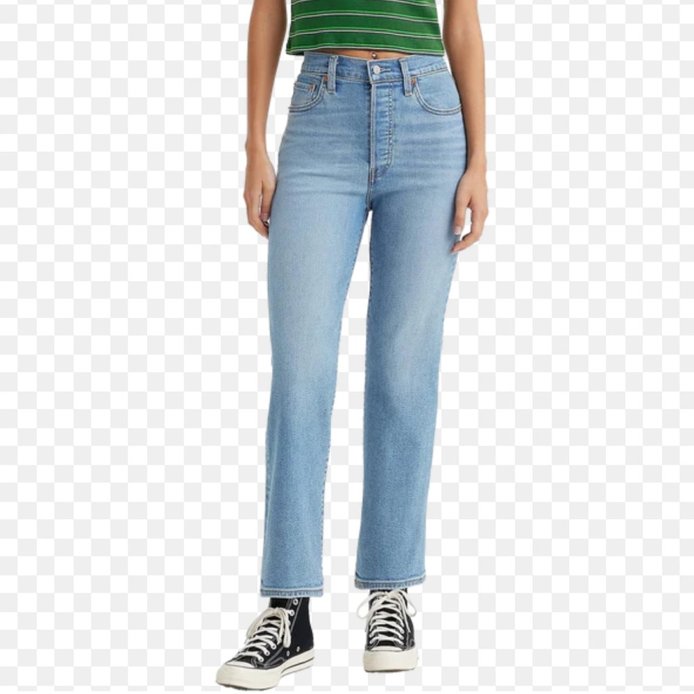 Levi’s Ribcage Straight Ankle Jeans - color is center lane and no longer sold